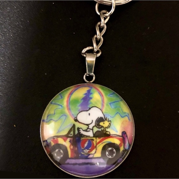 M BUYITWHENFOUND—- Custom Made Keychains GRATEFUL DEAD SNOOPY WOODSTOCK - Picture 8 of 9